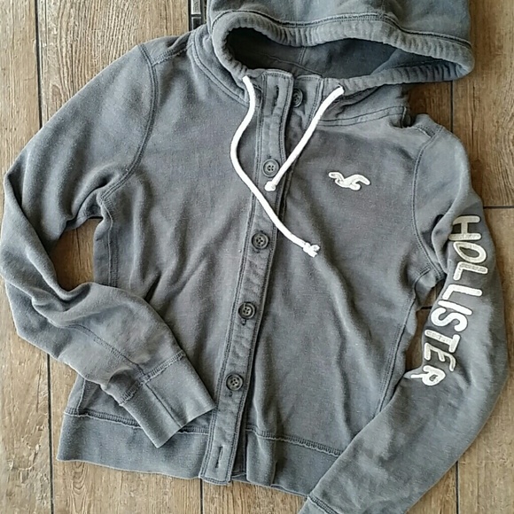 Hollister Tops - 🆕LIST HOLLISTER BUTTON-UP HOODIE